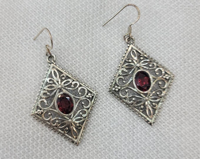 Vintage Handmade Silver Earrings With Natural Garnet Gemstone