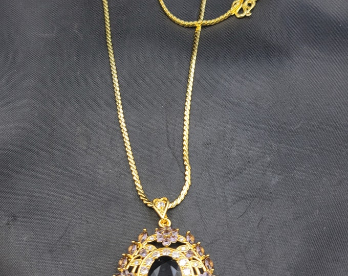 Vintage Beautiful Victorian Design Silver Gold Plated Pendant And Chain With Natural Amethyst Stone