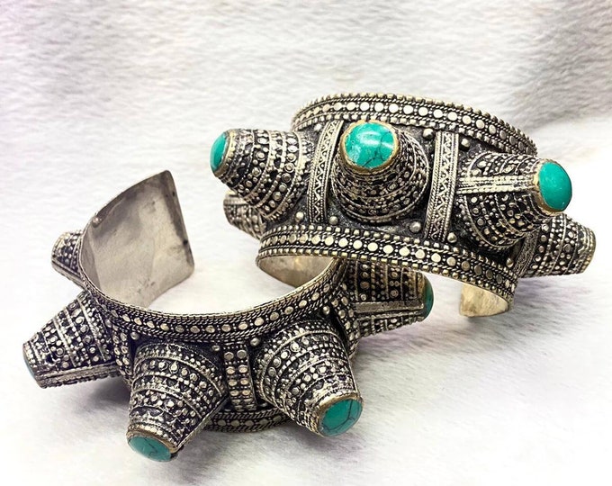 Boho Statement Bracelets Tubal Old Silver Cuff Bracelet With Green Turquoise 1Pair Bracelet