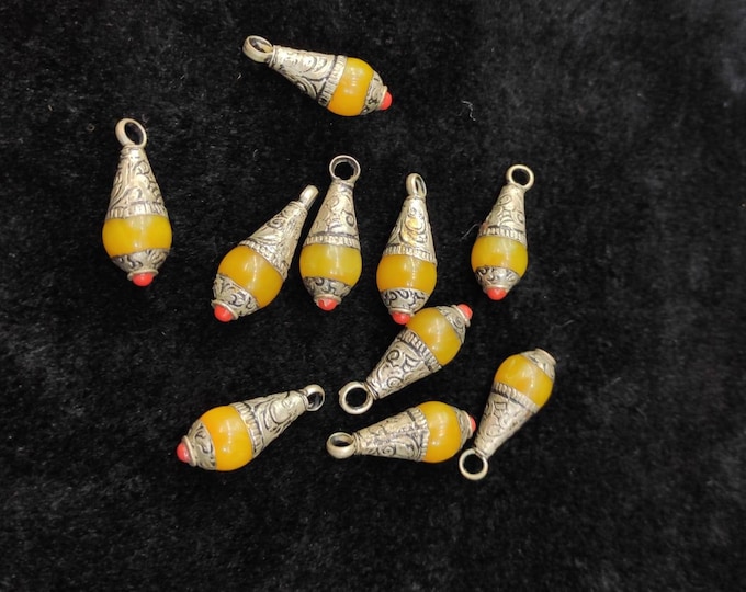 Vintage Yellow Natural Copal  With Red Coral Silver Lovely Pendant Wonderful Pendant