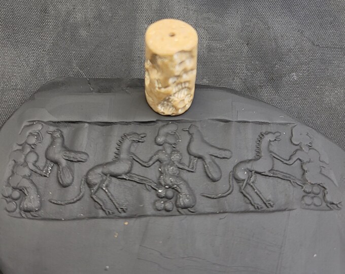 Ancient Backatri Stone King With Deer And Bird Intaglio Cylinder Seal Beads Stamp