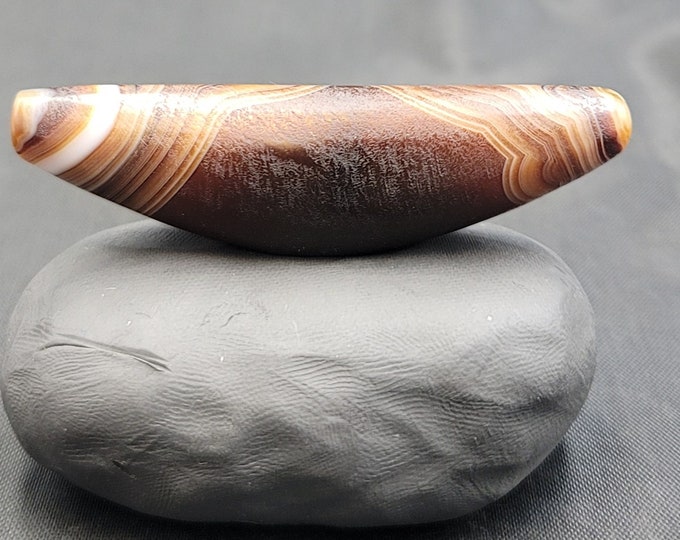 Ancient Himalayan Indo Tibeten Sulimani Old Banded Agate Stone Unique Shape Rare Pendant Stone Antique Amulet Pendant
