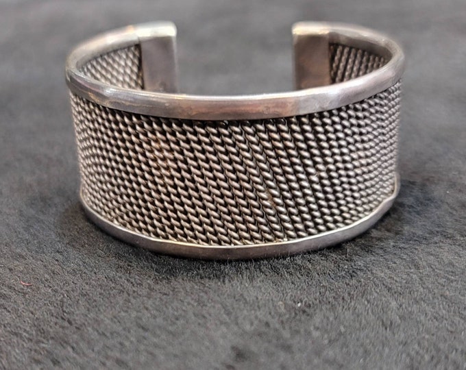 Vintage 99% Silver Mid Eastern Wonderful Handmade Adjustable Barcelet Bangle