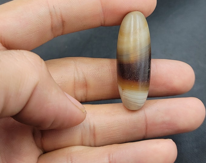 Ancient Himalayan Indo Tibeten Sulimani Old Banded Agate Stone Unique Shape Rare Beads Pendant Stone