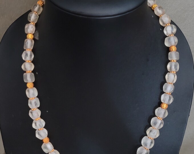 Antique Beautiful Natural Clear Crystal Quratz Beads With Gold Plated Beads Necklace