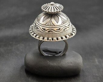 Handmade Vintage Authentic Silver Adjustable Near Eastern Ring