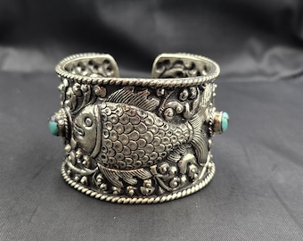 Handmade Carved Silver Fish Bangle: Turquoise Stone, Tibetan Style
