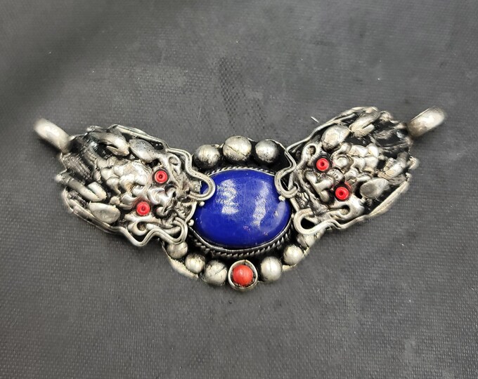 Amizing Vintage Tibeten Silver Wonderful Handmade Drogon Big Pendant With Natural Lapis Lazuli Stone