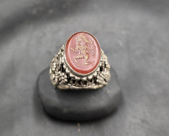 Amizing Antique Silver Unique Ring With Agate Sto… - image 1