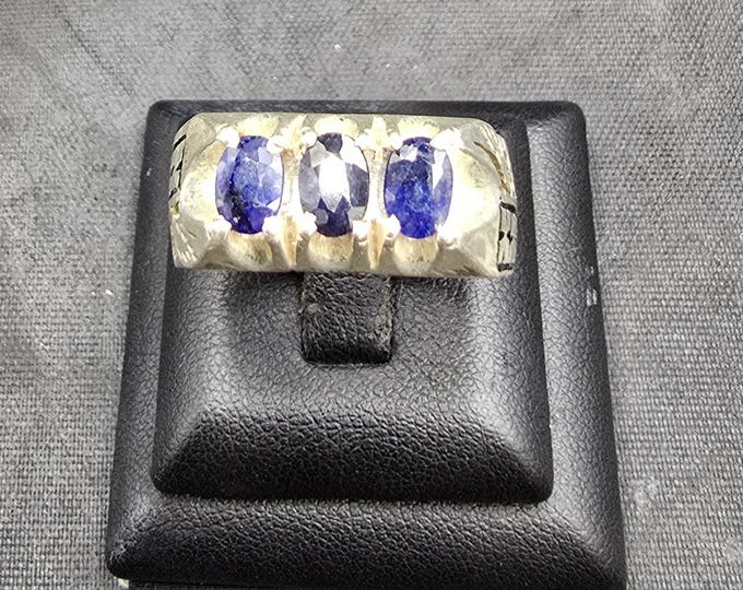 Authentic Natural Sapphire Gemstones Wonderful Antique Soild Silver Lovely Ring