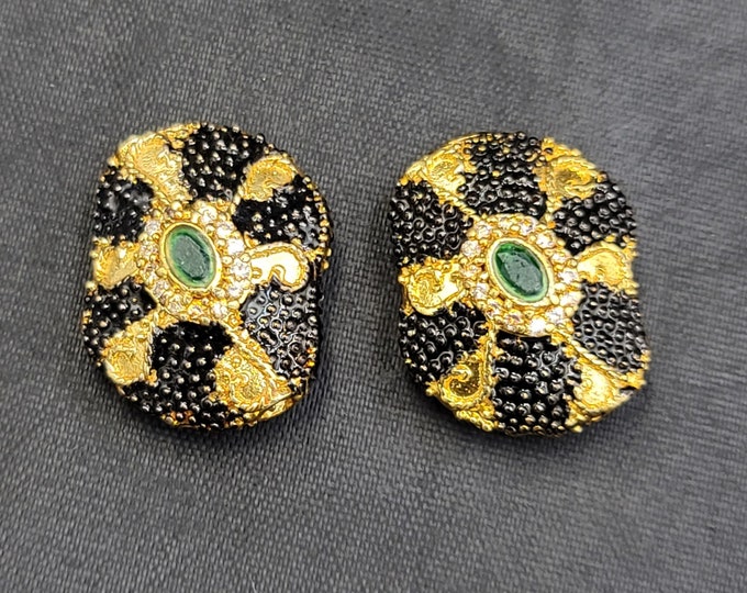 Beautiful 1 Pair Vintage Silver Victorian Beads With Natural Green Emerald Gemstone