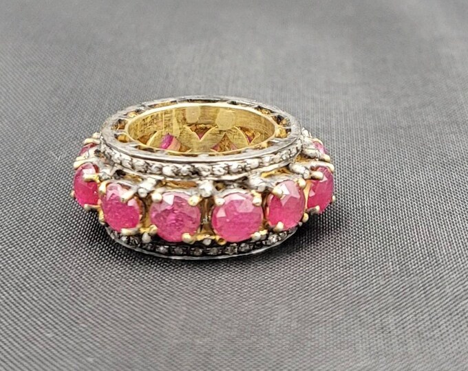 Unique Design Vintage Silver Gold Gulding Ring With Natural Ruby And Tinny Daimond Surround