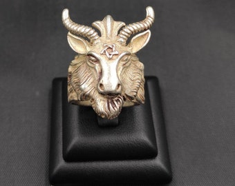 Very Unique Design Mid Eastern Wonderful Antique Silver Goat Head Ring