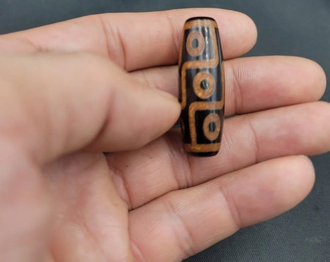 Unique Color Beautiful Ancients Indo Himalayan Old Agate Dzi Bead Motifs Eyes
