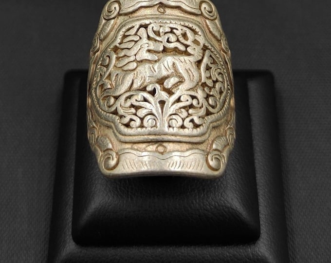Beautiful Handicraft Vintage Tibeten Silver Wonderful Ring