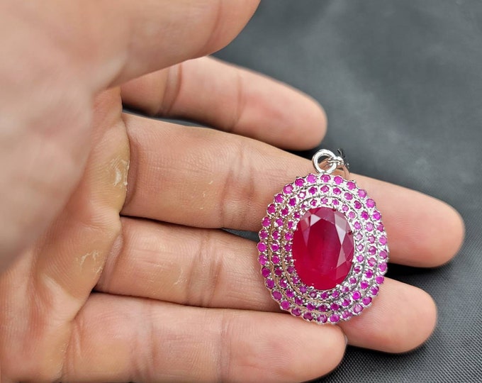 Super Excellent Quality Natural Red Ruby Gemstone Silver Pendant