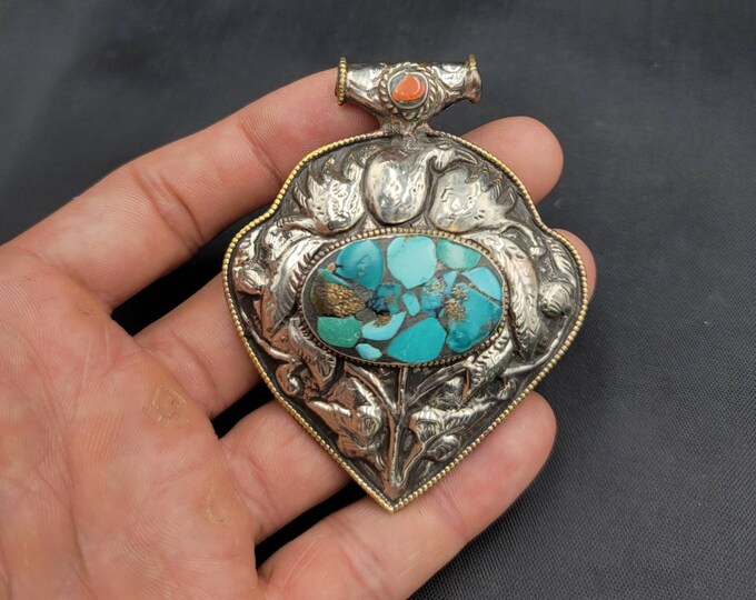 Near Eastern Old Silver Antique Carving Pendant With Natural Turquoise Stone