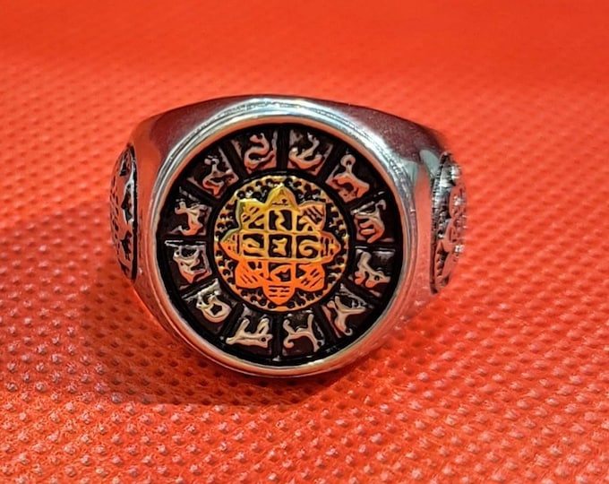 Soild Antique Near Eastern Silver Ring With Zodiac Signs