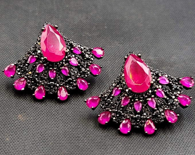 Gorgeous Vintage Victorian Silver Earrings With Natural Burma Ruby High Quality