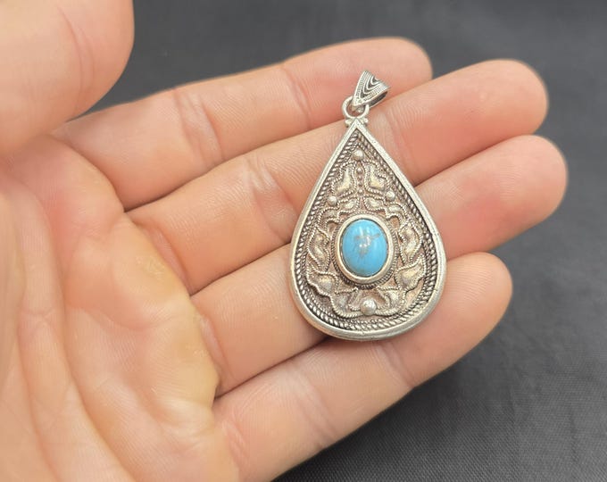 Natural Old Tibeten Turquoise Handmade Authentic Silver Pendant