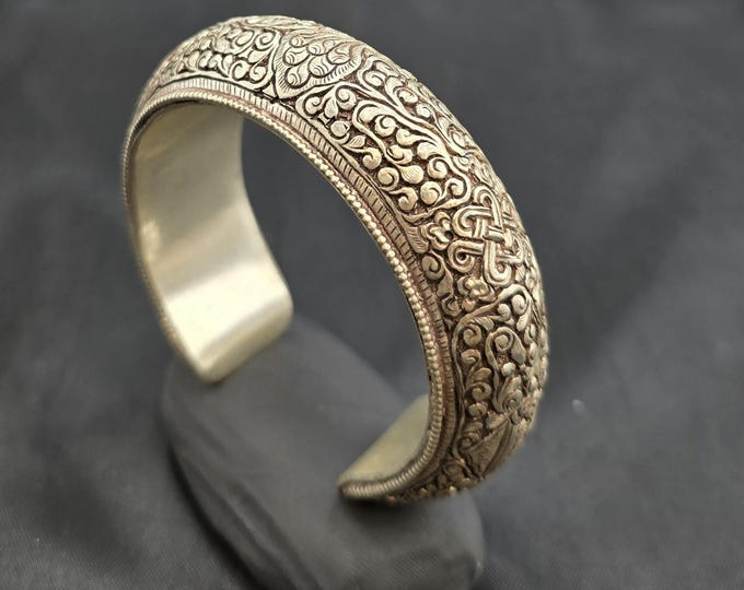 Handmade Tibetan Silver Bangle Bracelet: Carved Adjustable Cuff