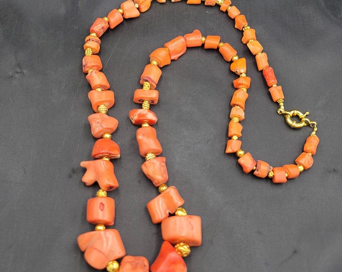 Beautiful Antique Yemani Natural Coral Stone Necklace With Gold Plated Beads