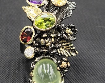 Handmade Silver Victorian Ring: Natural Peridot & Garnet Gemstone, Adjustable