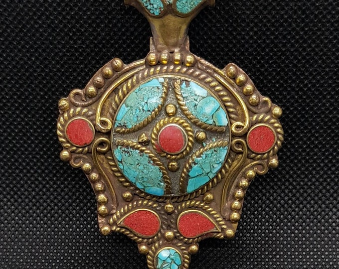 Tribal Brass Vintage Beautiful Handcrafted Pendant With Turquoise Coral Stone