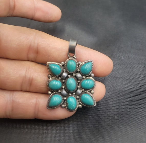 Beautiful Antique Natural Turquoise Native Americ… - image 3