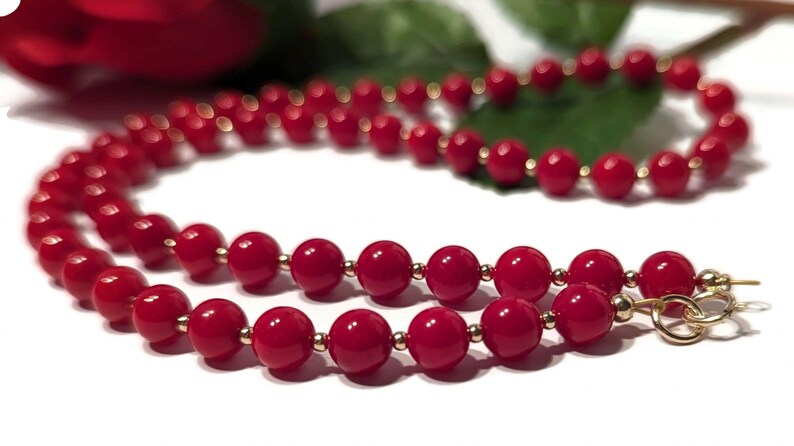 Collier de perles de corail rouge en or 9 carats, bijoux de déclaration de pierres précieuses rouges audacieuses image 3