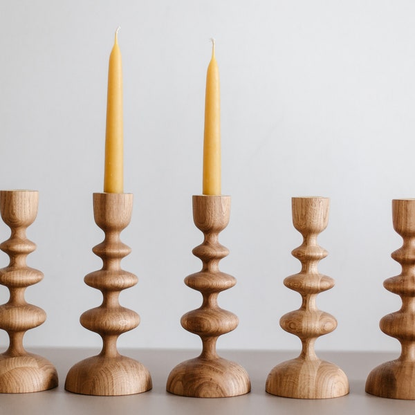 Set di 2 candelieri in legno minimalista tornito a mano, portacandele in legno di quercia, scandinavo minimalista, portacandele a nastro, Hygge Simple