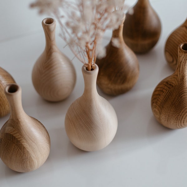 Vase en bois minimaliste, Vase pour fleurs séchées, Vase en bois de bouleau clair, Vase en bois tourné, Décor scandinave minimaliste, Hygge Simple