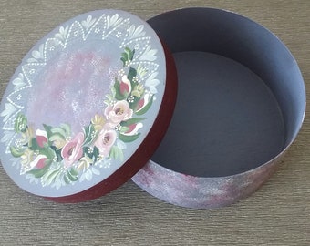 Folk Art Box, Hand Painted Folk Art Box, Gift Box, Jewlery Box, Trinket Box, Hand painted fold art