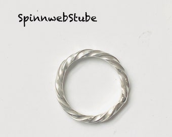 Twisted silver ring