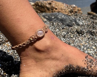 Tobillera de macramé de cuarzo rosa, estilo bohemio, joyería para pies con piedra, resistente al agua.