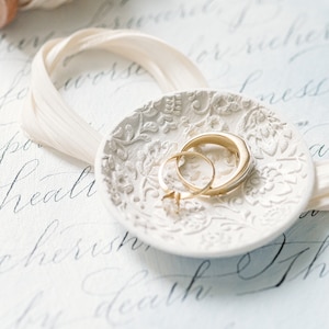 Ditsy Floral Clay Ring Dish, Jewelry Dish, Trinket Dish, Jewellery Plate, Embossed White Clay, Floral Pattern, Folksy Flowers Pattern