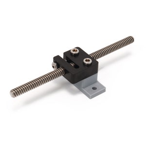 3018-PRO CNC Router | Zero Backlash Y-Axis Nut Seat | Genmitsu 3018-PROVer Option Available