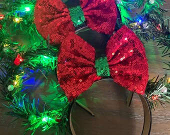 Christmas Mickey Ears, Minnie Ears, mouse ears, holiday mouse ears, wreath Disney ears, Disney gift