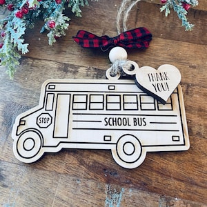 Ornamento porta-carte regalo scuolabus SVG / Autista di autobus / Download digitale / File laser / Regalo di ringraziamento