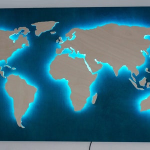 Idea de regalo de cumpleaños: mapa del mundo azul como panel de pared 3D, mapa de madera colgante con luz ambiental y colores cambiantes. Decoración económica para el hogar.