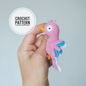 Crochet PATTERN amigurumi parrot brooch jewelry Pdf pattern in English image 1