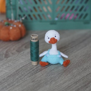 Goose crochet PATTERN in english, Amigurumi miniature bird about 8 cm, Stuffed goose pattern image 2
