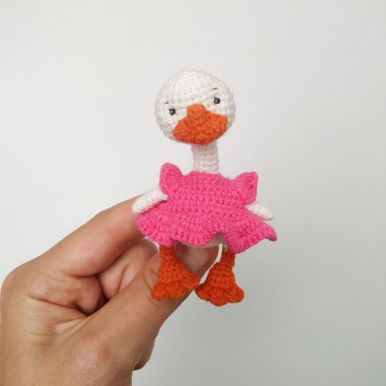 Goose crochet PATTERN in english, Amigurumi miniature bird about 8 cm, Stuffed goose pattern image 4