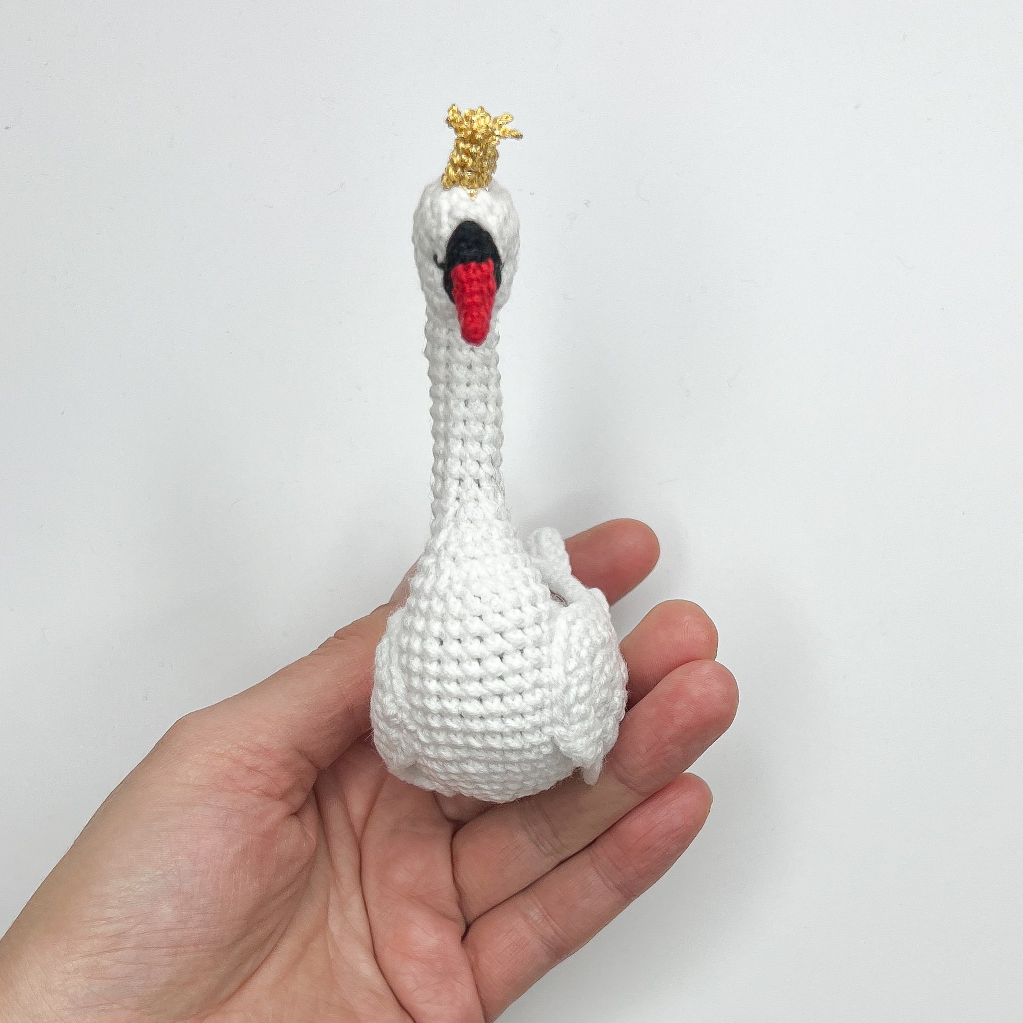 ネックレス・ペンダント [fillow] swan crochet necklace swan crochet necklace - FILLOW