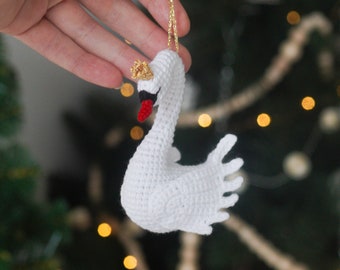 英語で編む白鳥の編み図 クリスマスオーナメント 編みぐるみの編み図