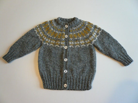 scandinavian cardigan
