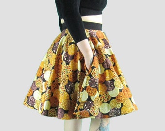 Circular skirt with pockets