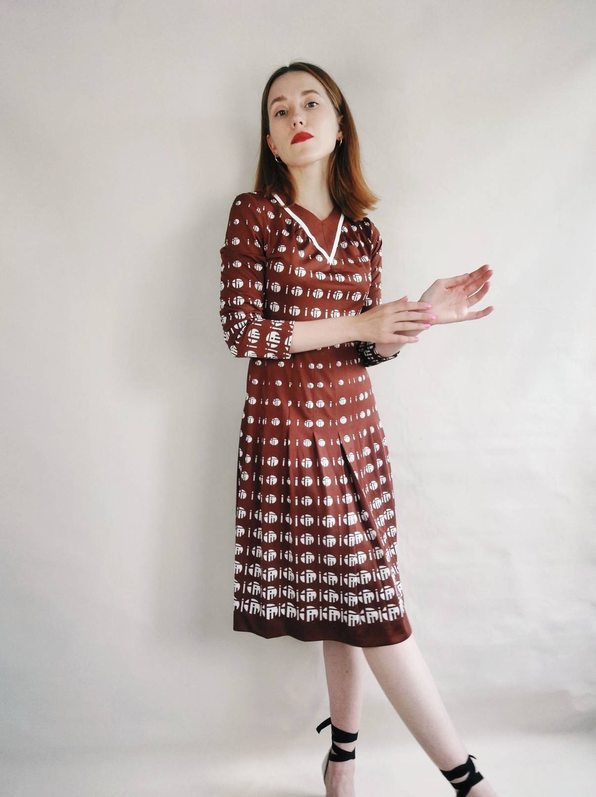 Vintage 1970s brown patterned midi dress XS | Etsy