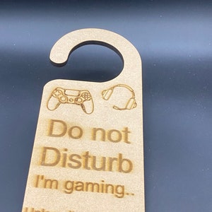 Do not disturb I’m gaming, door hanger