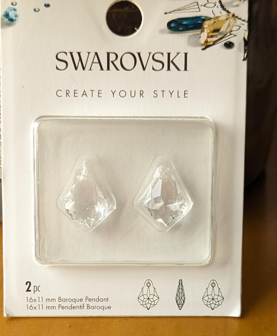 16 x 11mm Genuine Made in Austria Swarovski Baroque Pendant